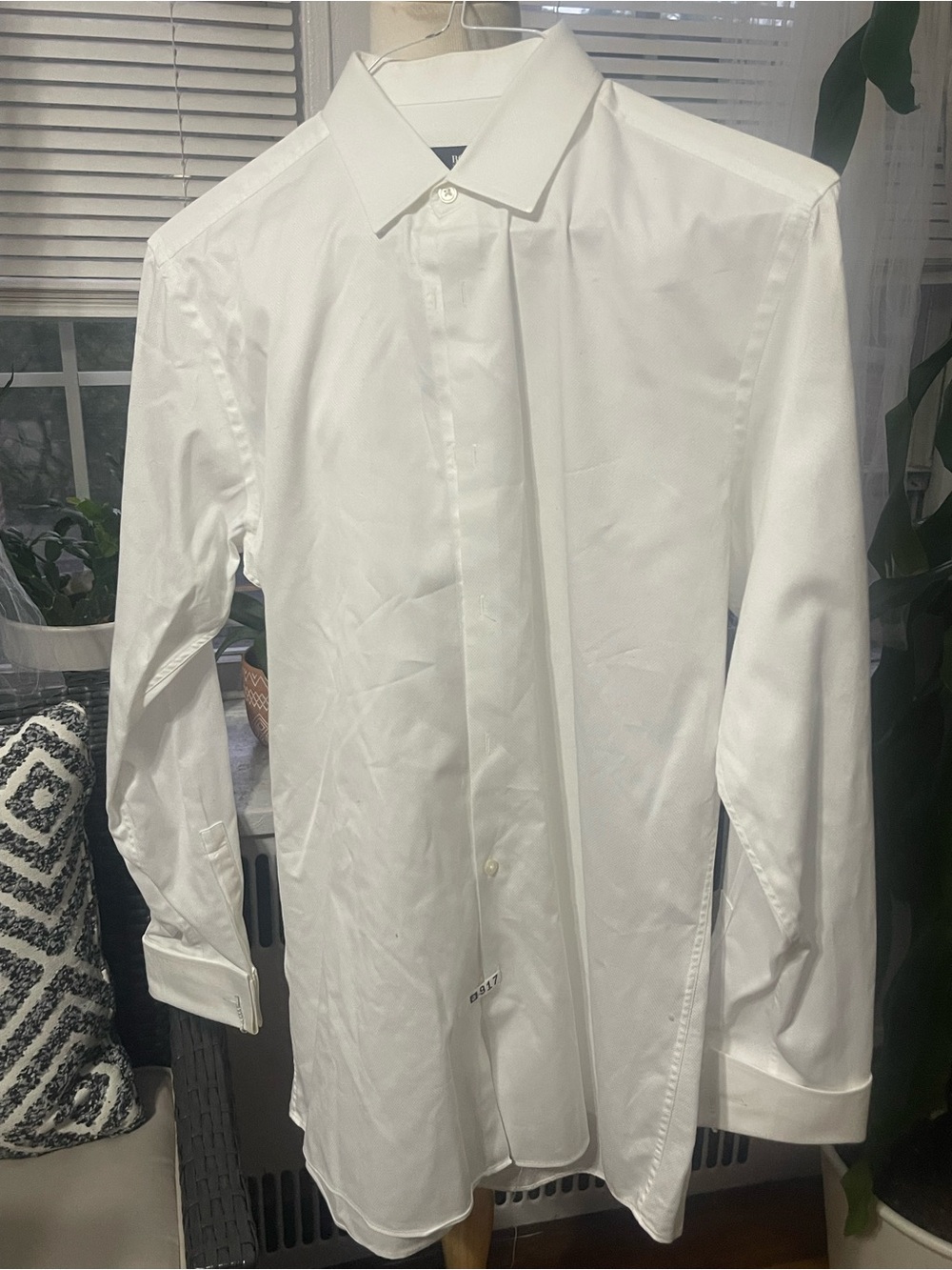 Hugo Boss White Long-Sleeve Dress Shirt